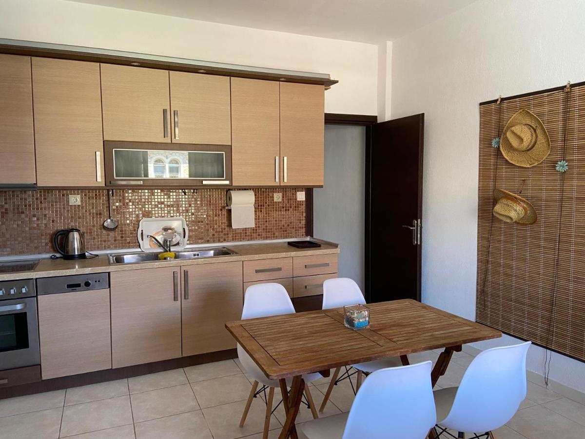 Efi'S House Apartment Flogita Luaran gambar